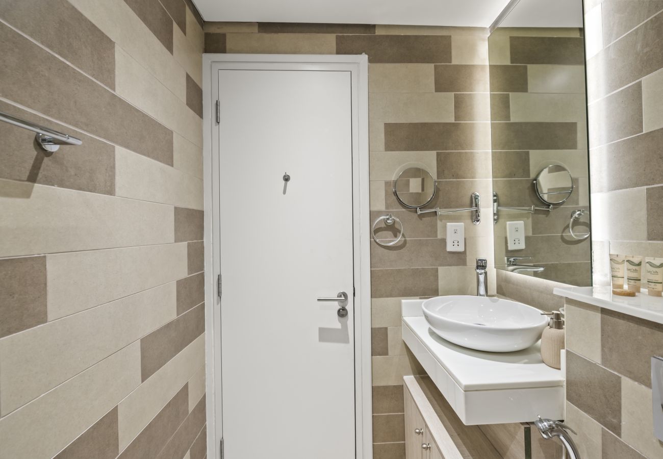 Apartment in Dubai - Seven Palm One bedroom