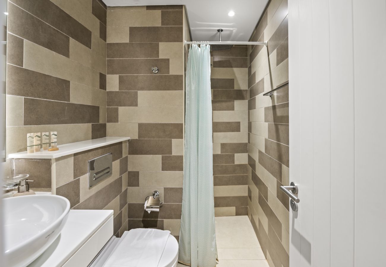 Apartment in Dubai - Seven Palm One bedroom