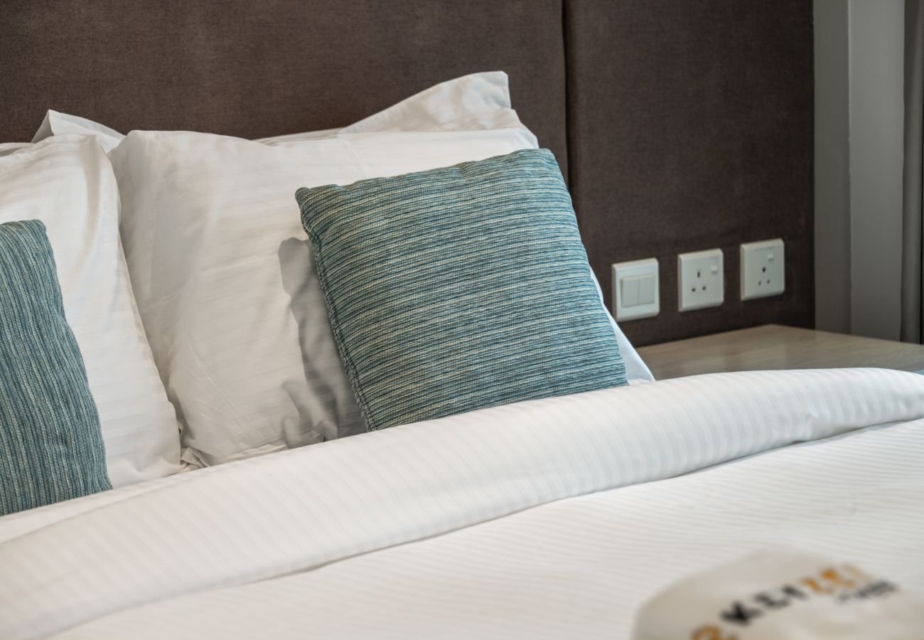 Apartment in Dubai - Seven Palm One bedroom