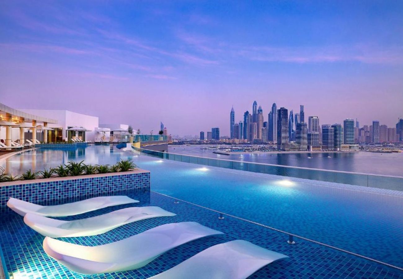 Apartment in Dubai - Seven Palm One bedroom