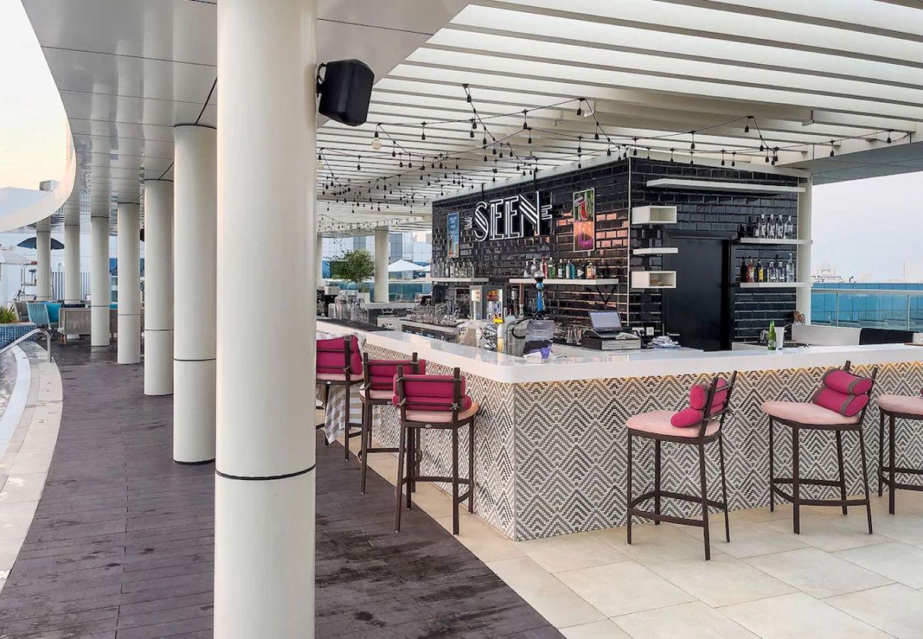 Apartment in Dubai - Seven Palm One bedroom