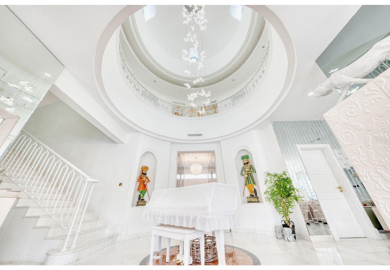 Villa in Dubai - Signature Palm Villa