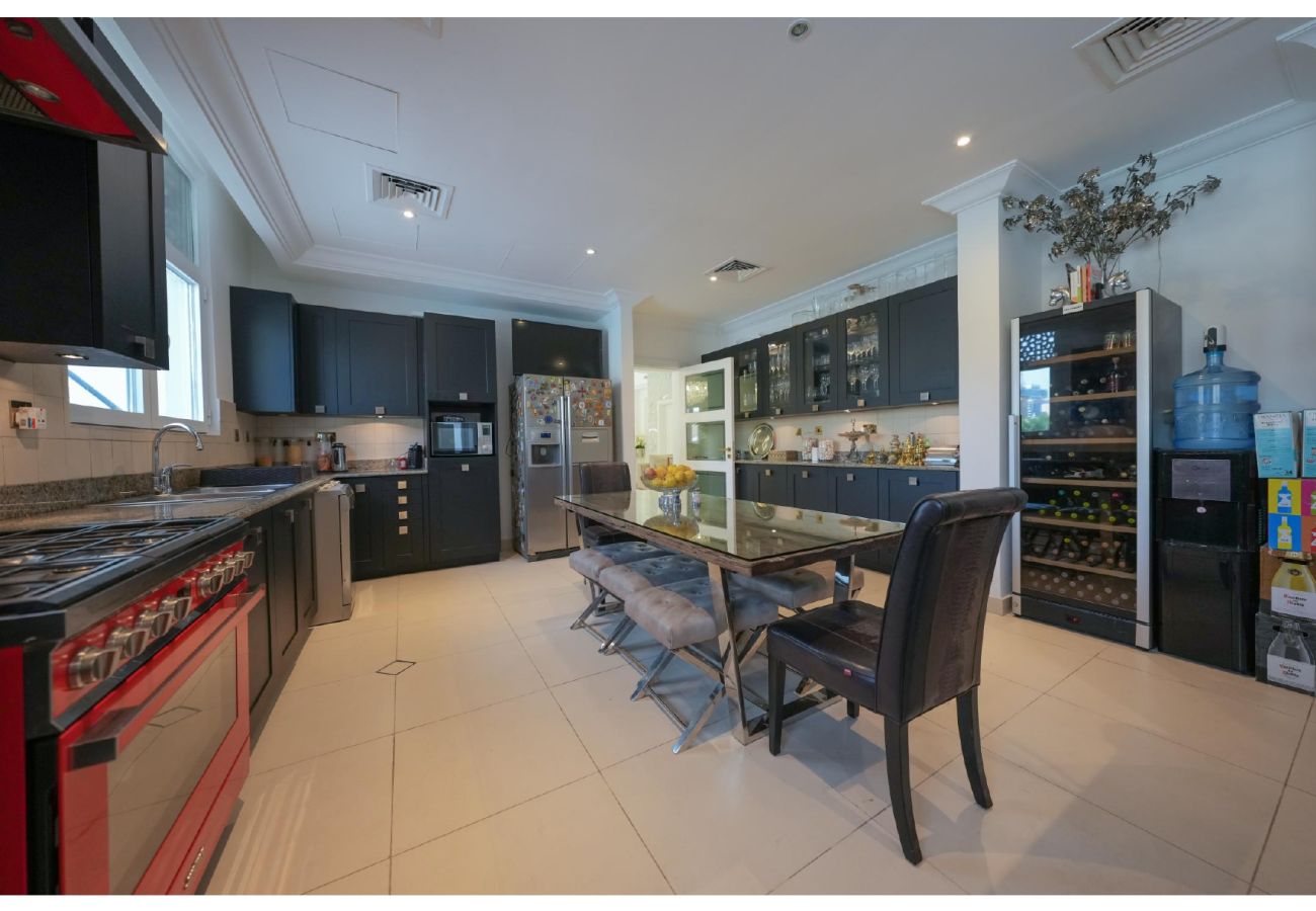 Villa in Dubai - Signature Palm Villa