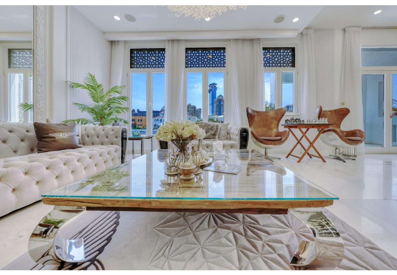 Villa in Dubai - Signature Palm Villa