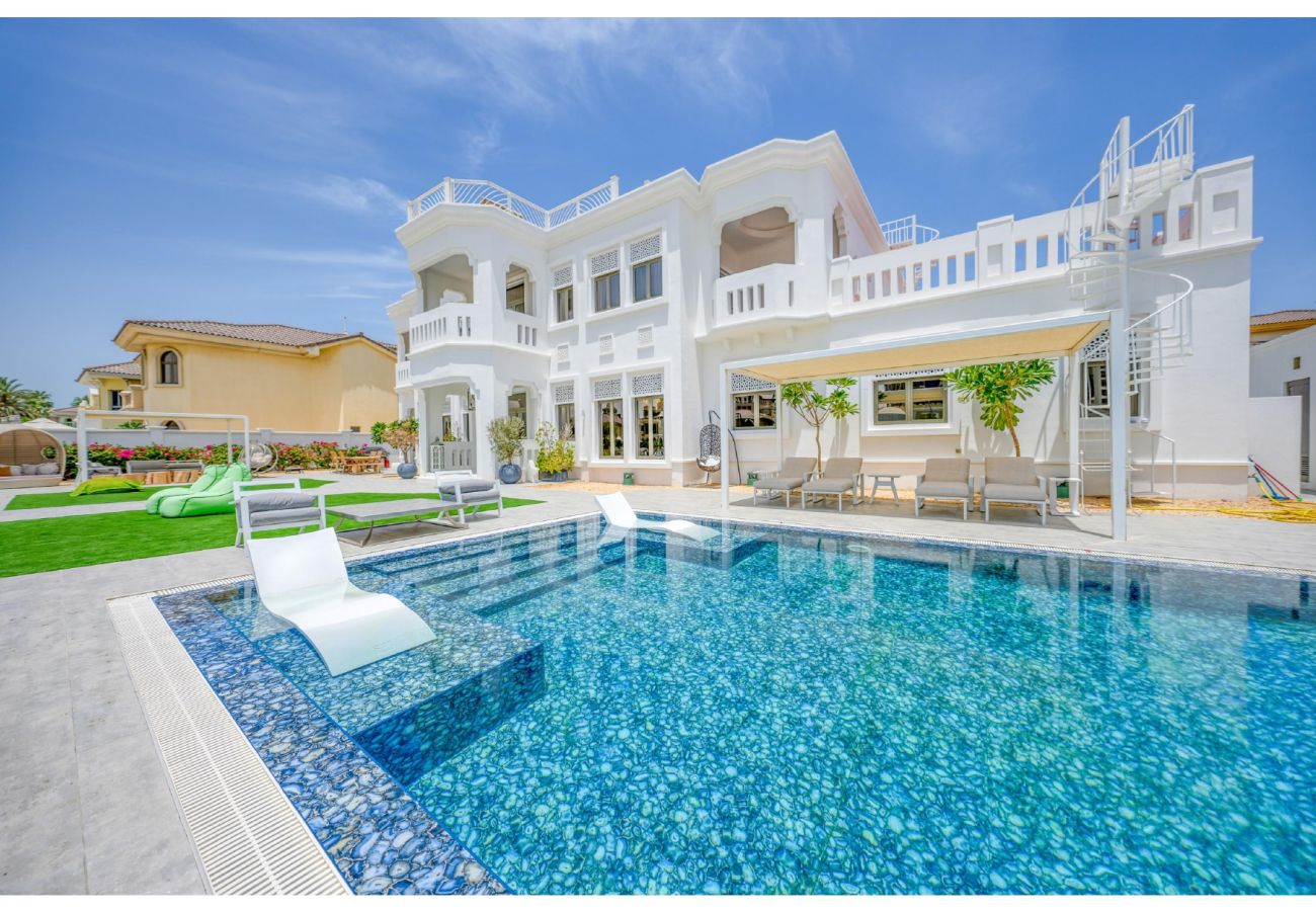 Villa in Dubai - Signature Palm Villa