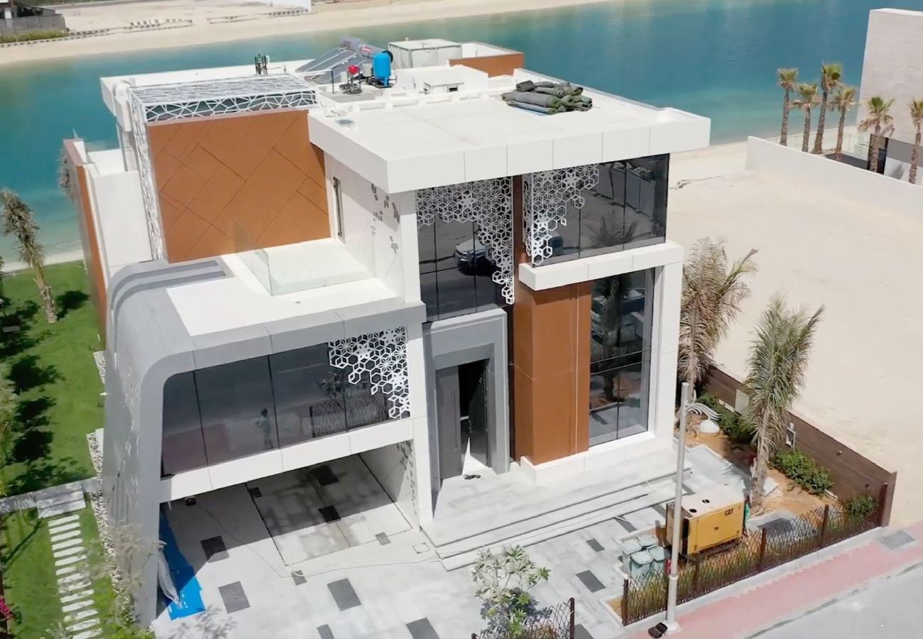 Villa in Dubai - Signature Palm Villa