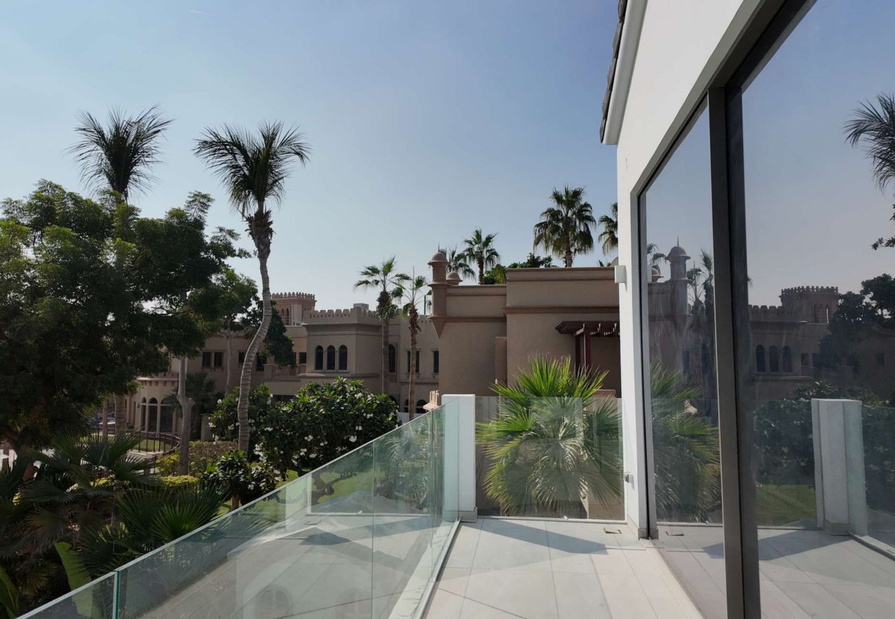 Villa in Dubai - Signature Palm Villa