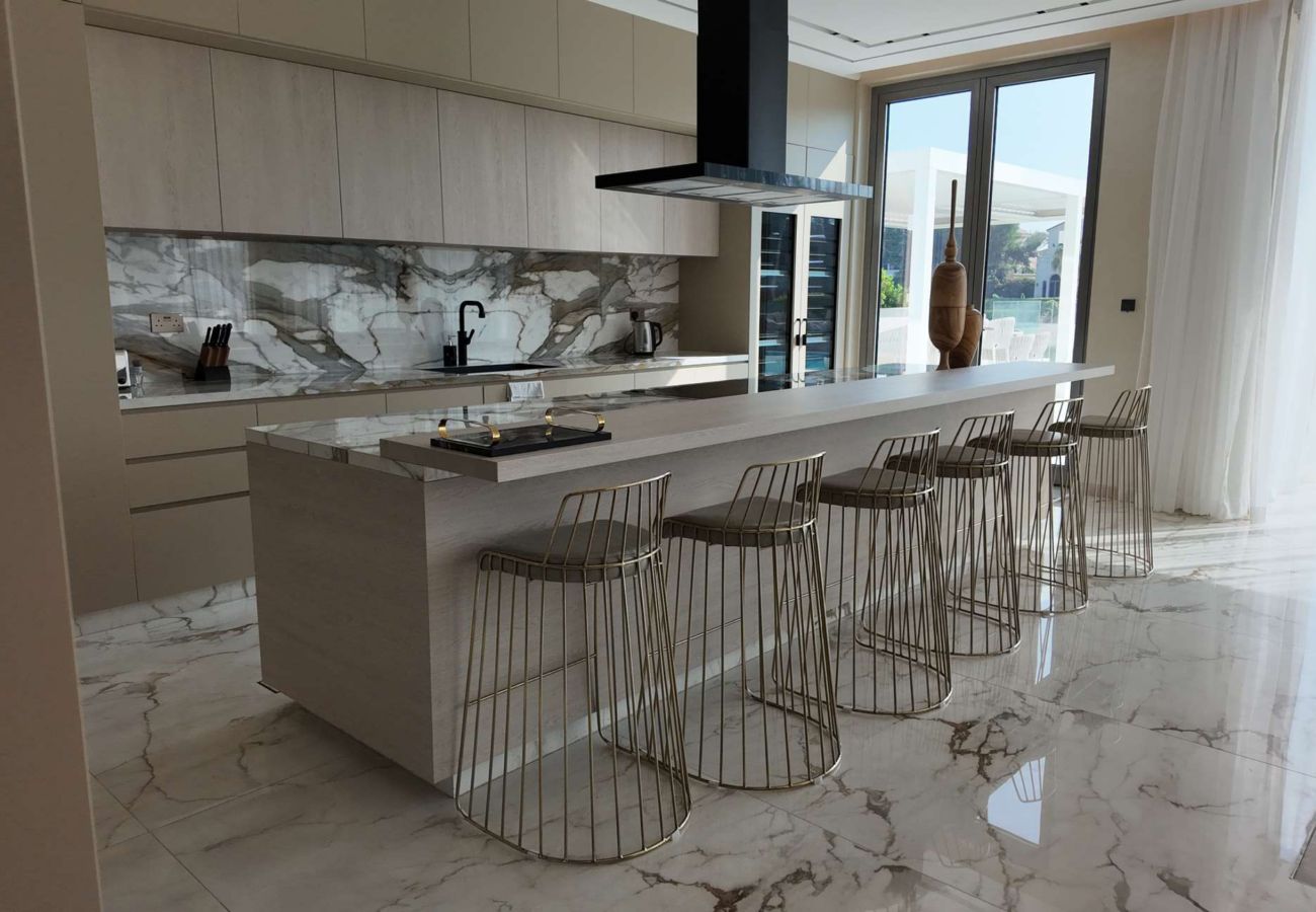 Villa in Dubai - Signature Palm Villa