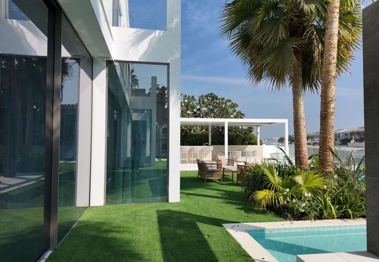 Villa in Dubai - Signature Palm Villa