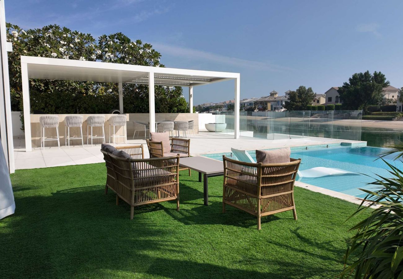 Villa in Dubai - Signature Palm Villa