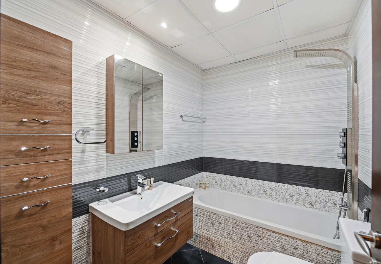 Apartment in Dubai - Starz By Danube Tower 2