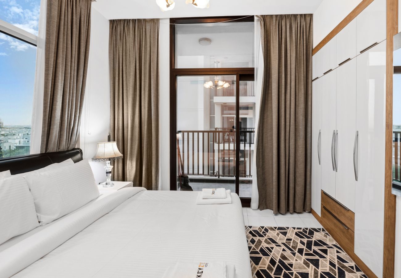 Apartment in Dubai - Starz By Danube Tower 2