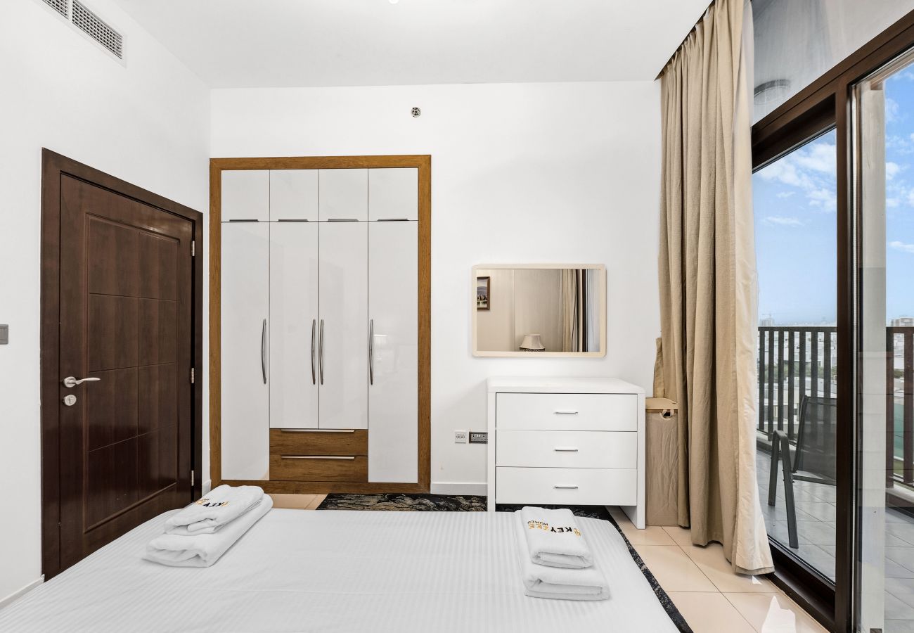 Apartment in Dubai - Starz By Danube Tower 2