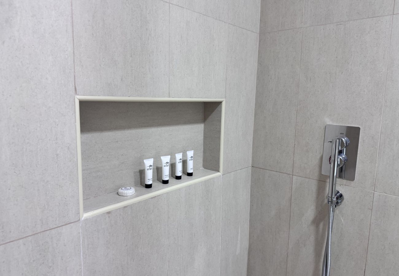 Apartment in Dubai - 401- MB one residences
