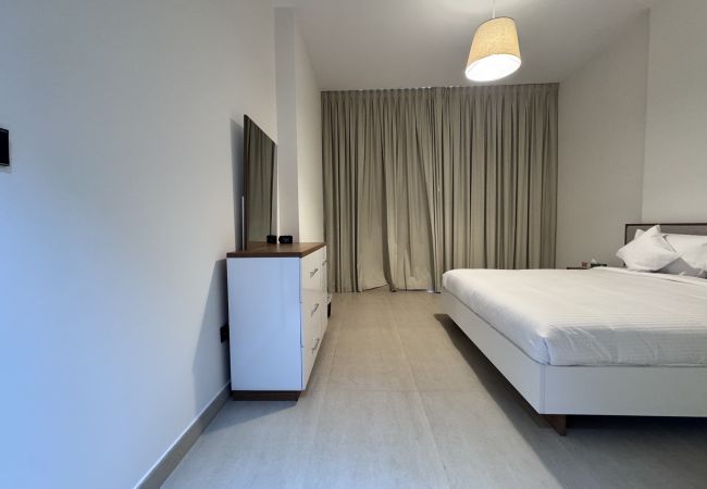 Apartment in Dubai - 102-MB One Residences