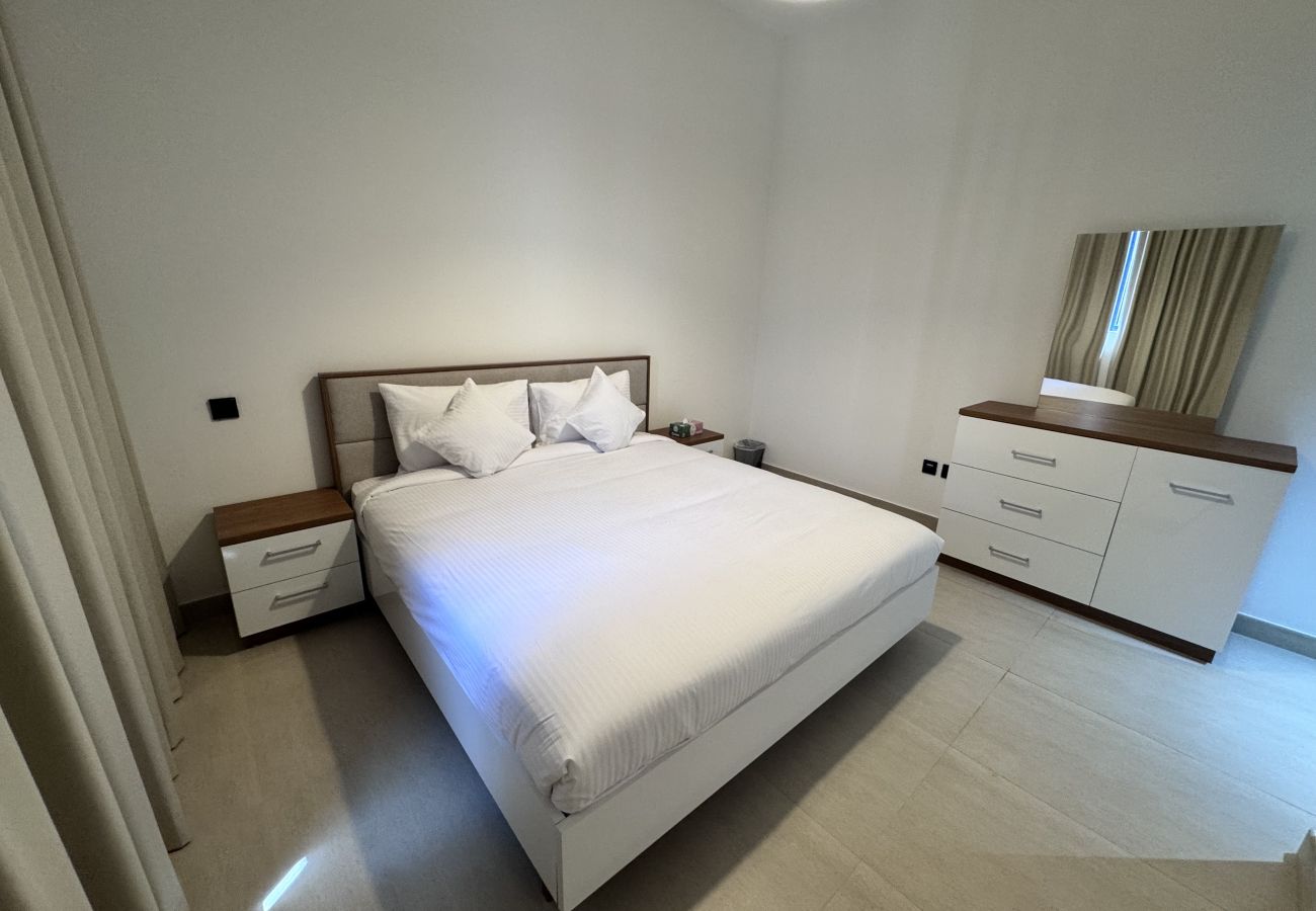 Apartment in Dubai - 102-MB One Residences