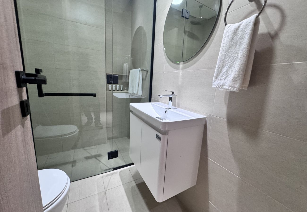 Apartment in Dubai - 102-MB One Residences