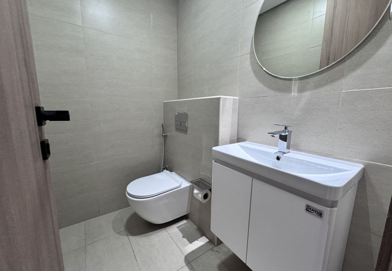 Apartment in Dubai - 102-MB One Residences
