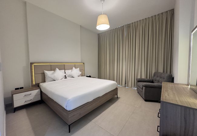 Apartment in Dubai - 603- MB One Residences