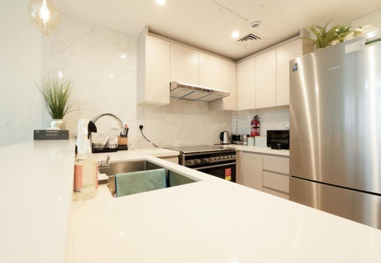 Apartment in Dubai - 1 Residences- 4020