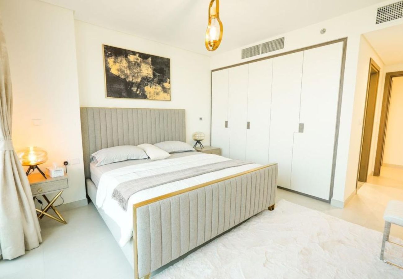 Apartment in Dubai - 1 Residences- 4020